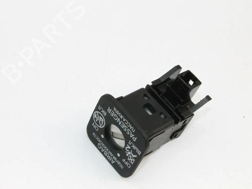 Schakelaar Schakelaar LEXUS CT (ZWA10_) 200h (ZWA10_, ZWA10R) (136 hp) 39865918 39865918