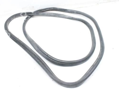 Used Rubber door seal Rubber door seal BMW 4 Coupe (F32, F82) M4 (431 hp) 40462422 40462422