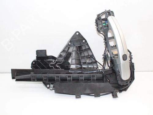 Serratura anteriore sinistra Serratura anteriore sinistra FORD KUGA I 2.0 TDCi 4x4 (163 hp) 39838084 39838084