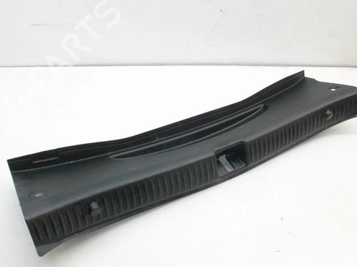 Used Tailgate trim Tailgate trim MERCEDES-BENZ C-CLASS (W205) C 250 BlueTEC / d (205.008, 205.006) (204 hp) 39777112 39777112