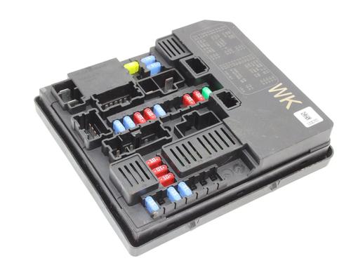 caixa-de-fusiveis-nissan-leaf-ze1-2017-39775155 main image