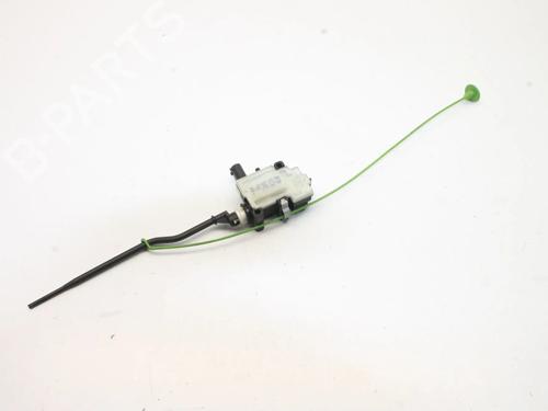 Used Fuel door actuator Fuel door actuator BMW 3 Coupe (E92) 318 i (143 hp) 39868772 39868772