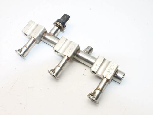 Used Injection rail Injection rail FORD FOCUS IV (HN) 1.0 EcoBoost (125 hp) 39875858 39875858