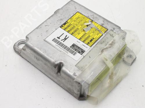 Centralita airbag Centralita airbag TOYOTA PRIUS (_W5_) 1.8 Hybrid (ZVW50, ZVW50_, ZVW51_, ZVW50R, ZVW51) (122 hp) 39781433 39781433