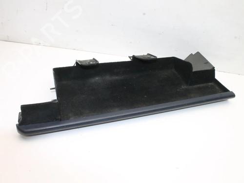 Handschuhfach für Handschuhfach PORSCHE 928 4.7 S (310 hp) 39874144 39874144