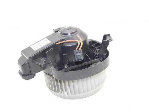 Heater blower motor JAGUAR XE (X760) 2.0 | BP39770141M62 - Image 2