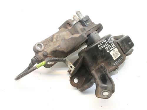Used Gearbox mount Gearbox mount HYUNDAI i40 I (VF) 1.7 CRDi (116 hp) 39863053 39863053