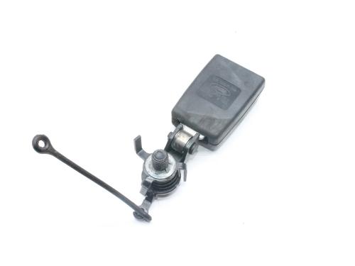 Sikkerhetsbelte-spenne Sikkerhetsbelte-spenne LAND ROVER RANGE ROVER SPORT I (L320) 3.0 D 4x4 (245 hp) 39869168 39869168
