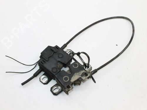 Used Hood lock Hood lock JAGUAR XJ (X350, X358) D 2.7 (207 hp) 39824826 39824826