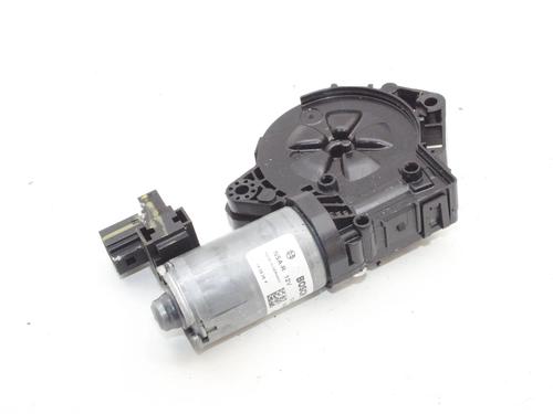 Schiebedachmotor für Schiebedachmotor MERCEDES-BENZ A-CLASS (W176) A 200 CDI / d (176.008) (136 hp) 39865985 39865985