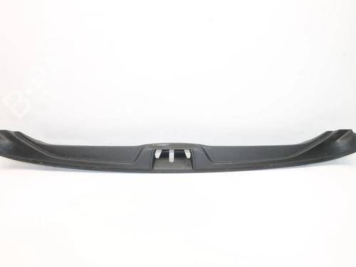 tailgate-trim-volvo-v70-iii-135-2007-2008-2009-2010-2011-2012-2013-2014-2015-2016-39771732 main image