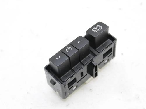 Used Switch Switch LEXUS IS III (_E3_) 300h (AVE30_, AVE30R) (223 hp) 39877324 39877324