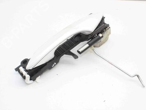 front-right-exterior-door-handle-lexus-nx-_z1_-2014-39774354 main image