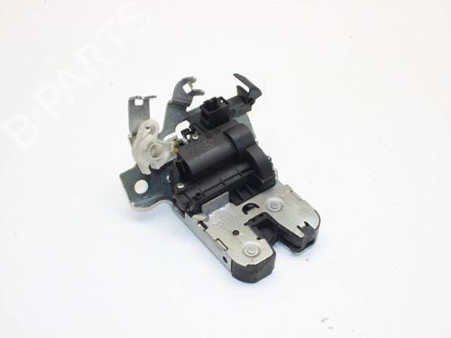 Used Tailgate lock Tailgate lock SKODA SUPERB III Estate (3V5) 2.0 TDI (150 hp) 39788923 39788923
