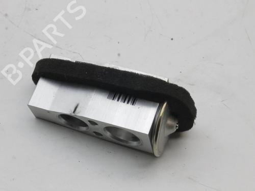 Used Electronic sensor Electronic sensor TOYOTA AURIS (_E18_) 1.6 (ZRE181_, ZRE185_, ZRE185R, ZRE181R) (132 hp) 39875851 39875851
