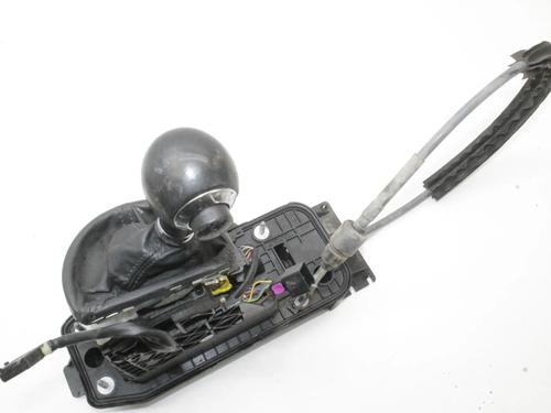 gear-lever-audi-tt-8j3-2006-2007-2008-2009-2010-2011-2012-2013-2014-2015-39805568 main image