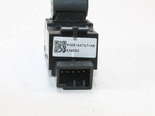 Left front window switch LAND ROVER DISCOVERY IV (L319) 3.0 SDV6 4x4 | BP39775869I27 - Image 3
