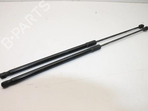 Used Tailgate lift support Tailgate lift support SKODA OCTAVIA III Combi (5E5, 5E6) 2.0 TDI RS (184 hp) 39798587 39798587