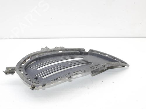 Grill Grill MERCEDES-BENZ GLA-CLASS (X156) GLA 220 CDI 4-matic (156.905) (170 hp) 39793466 39793466