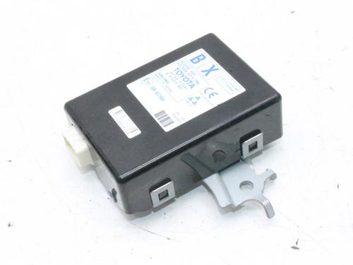 Módulo eletrónico Módulo eletrónico LEXUS IS III (_E3_) 300h (AVE30_, AVE30R) (223 hp) 39844370 39844370