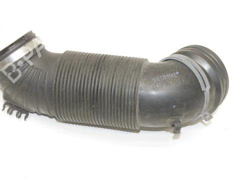 pipe-audi-q3-8ub-8ug-2011-2012-2013-2014-2015-2016-2017-2018-2019-2020-39792523 main image