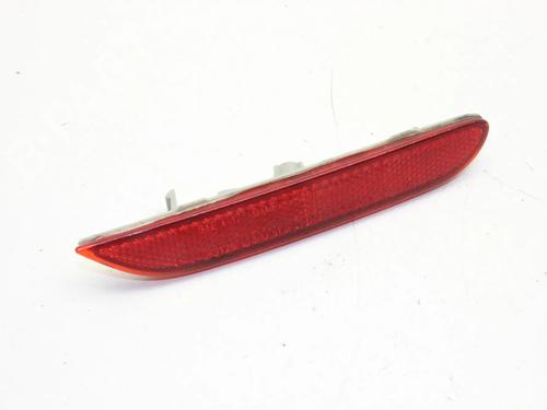 rear-bumper-right-light-nissan-leaf-ze0-2010-2011-2012-2013-2014-2015-2016-2017-39779703 main image