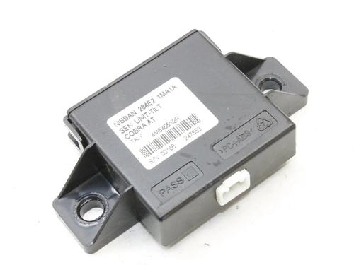 Used Control unit Control unit INFINITI M (Y51) 35h (364 hp) 39864542 39864542