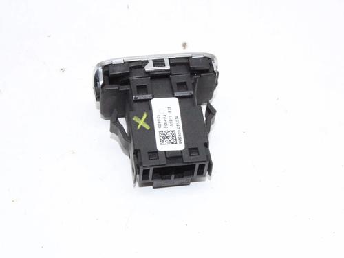 Switch VOLVO V40 Hatchback (525) D4 | BP39775688I30 - Image 3