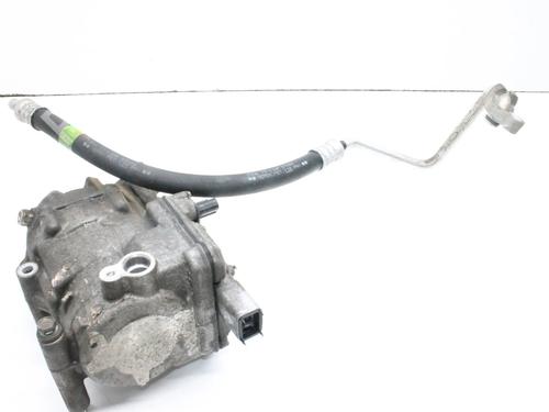 Used AC compressor AC compressor TOYOTA YARIS (_P13_) 1.5 Hybrid (NHP130_, NHP130) (101 hp) 39827392 39827392