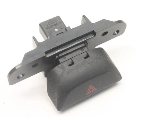warning-switch-nissan-pulsar-hatchback-c13-2014-39775126 main image