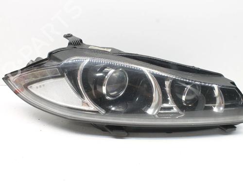 Used Right headlight Right headlight JAGUAR XF I (X250) 2.2 D (200 hp) 39822456 39822456