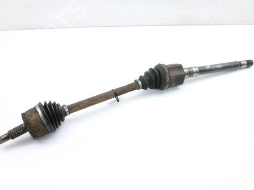 Used Right front driveshaft Right front driveshaft LAND ROVER RANGE ROVER SPORT I (L320) 3.0 D 4x4 (245 hp) 39878661 39878661