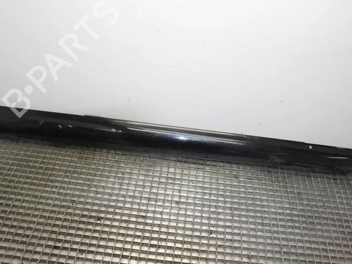 right-sideskirt-mercedes-benz-c-class-coupe-c204-2011-39776411 main image