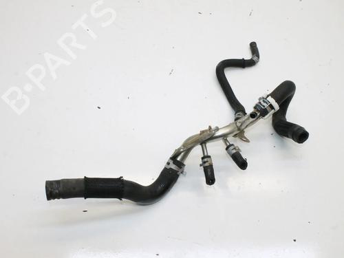 Tubo Tubo LEXUS GS (_L1_) 300h (AWL10_, AWL10R) (223 hp) 39879786 39879786