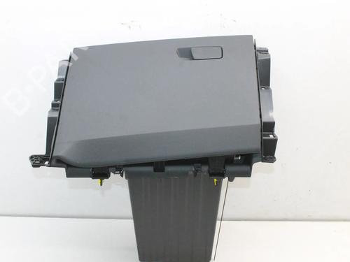 Used Glove box Glove box RENAULT CAPTUR II (HF_) TCe 100 (HFMT) (101 hp) 39826081 39826081