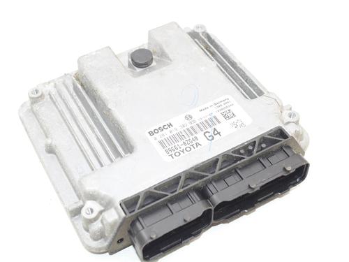 engine-control-unit-ecu-toyota-auris-estate-_e18_-2013-2014-2015-2016-2017-2018-39768241 main image