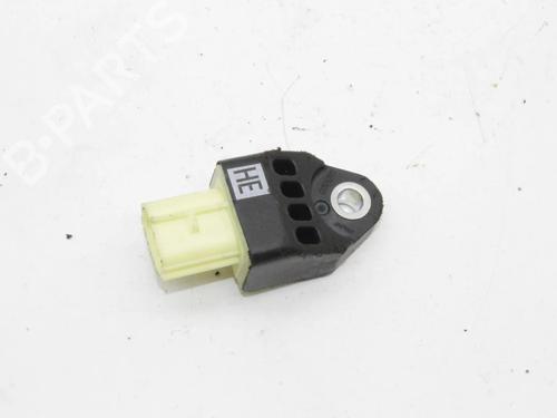 Used Electronic sensor Electronic sensor LEXUS IS III (_E3_) 300h (AVE30_, AVE30R) (223 hp) 39831711 39831711