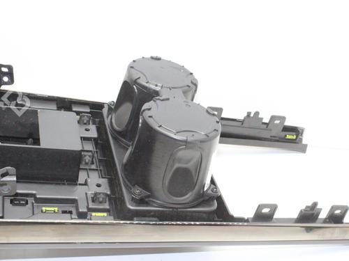 Middle console LAND ROVER RANGE ROVER VELAR (L560) 3.0 P400 MHEV 4x4 | BP39835673I22 - Image 8