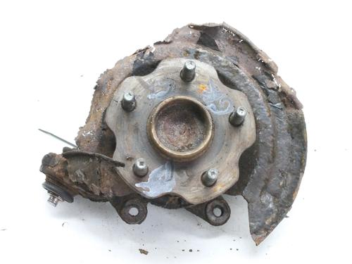 left-rear-steering-knuckle-toyota-auris-_e18_-2012-2013-2014-2015-2016-2017-2018-2019-39784919 main image