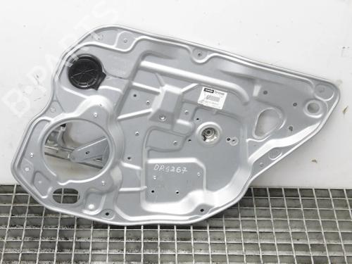 Rudehejsemekanisme Højre bagtil Rudehejsemekanisme Højre bagtil VOLVO V70 III (135) 2.0 D (136 hp) 39833826 39833826