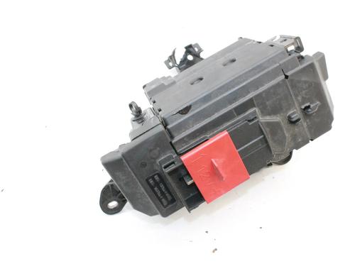 Used Fuse box Fuse box MERCEDES-BENZ C-CLASS T-MODEL (S206) C 200 (206.242) (204 hp) 39826889 39826889