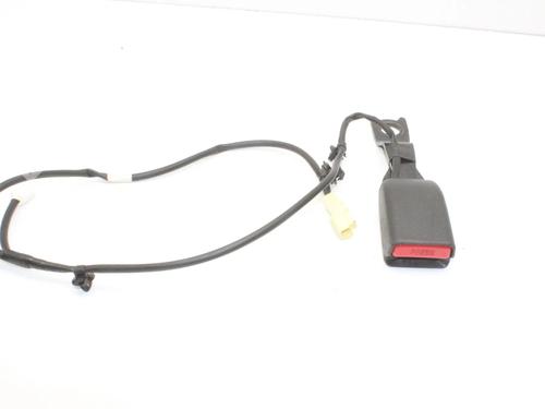 Used Seat buckle Seat buckle MITSUBISHI OUTLANDER III (GG_W, GF_W, ZJ, ZL, ZK) 2.0 Hybrid 4WD (GG2W) (189 hp) 39857903 39857903