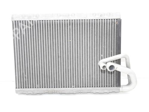 Radiateur de ac Radiateur de ac AUDI A4 B8 (8K2) 1.8 TFSI (160 hp) 39773878 39773878