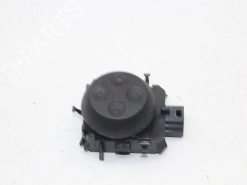 Used Switch Switch MERCEDES-BENZ E-CLASS T-Model (S212) E 250 CGI (212.247) (204 hp) 39783081 39783081