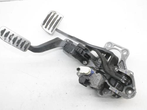 Pedal Pedal LAND ROVER RANGE ROVER EVOQUE (L538) 2.2 D 4x4 (190 hp) 39851243 39851243