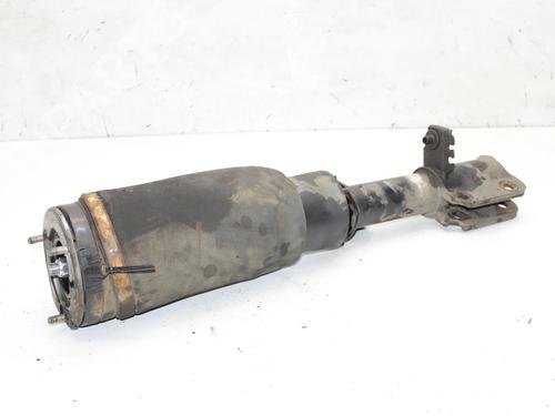 Used Left front shock absorber Left front shock absorber LAND ROVER RANGE ROVER III (L322) 3.6 D 4x4 (272 hp) 39782331 39782331