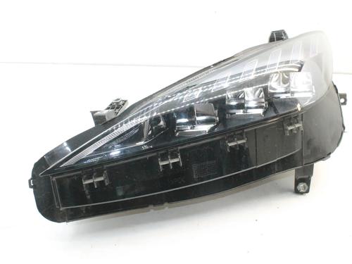 left-headlight-mg-mg-4-eh32-2022-39777183 main image