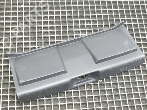 tailgate-trim-nissan-juke-f15-2010-2011-2012-2013-2014-2015-2016-2017-2018-2019-39772798 main image