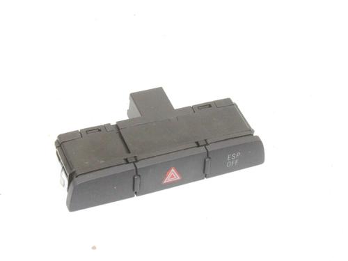 warning-switch-audi-q7-4lb-2006-2007-2008-2009-2010-2011-2012-2013-2014-2015-2016-39776196 main image