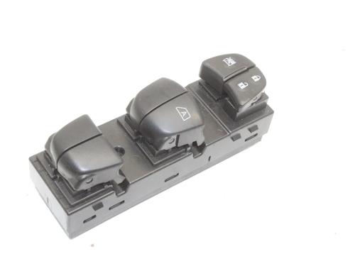 Used Right front window switch Right front window switch NISSAN JUKE (F15) 1.6 (117 hp) 39878531 39878531